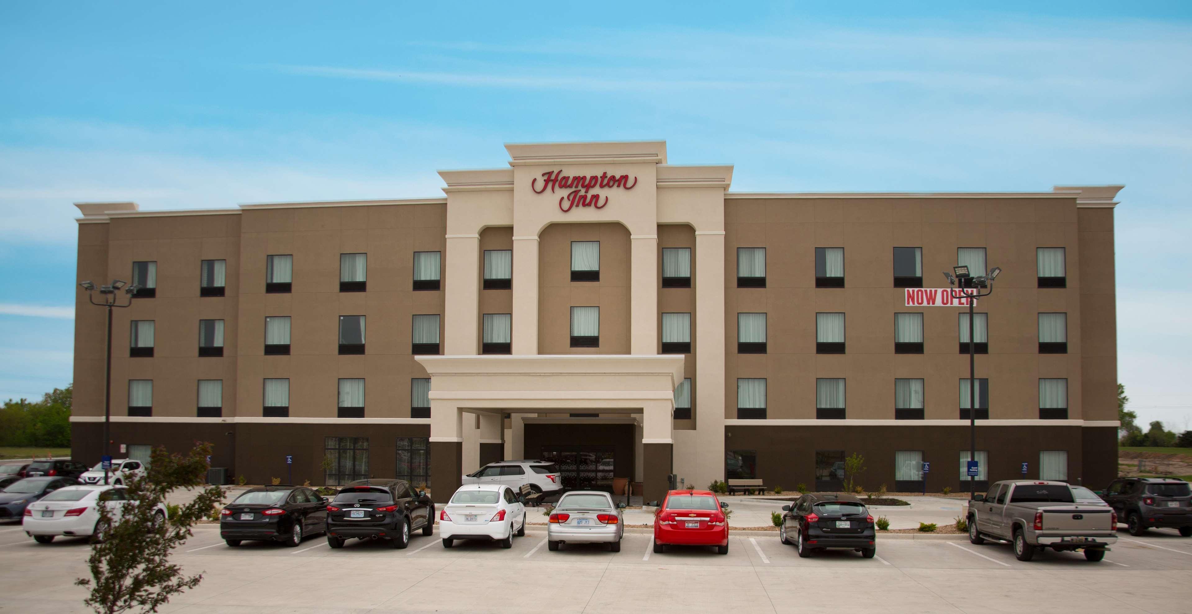 Hampton Inn Mcpherson McPherson Exterior foto